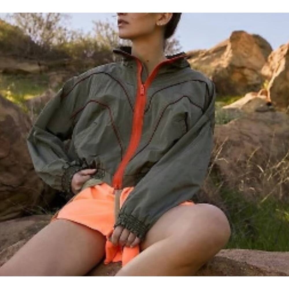 Free People Movement Starting Lineup Windbreaker Green Orange NEW Size Medium